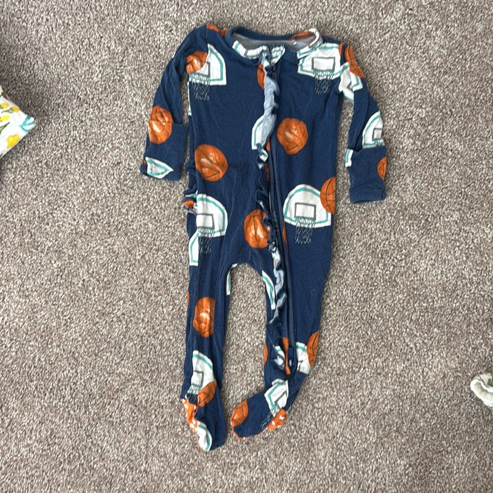 Posh Peanut Basketball Ruffle Footie